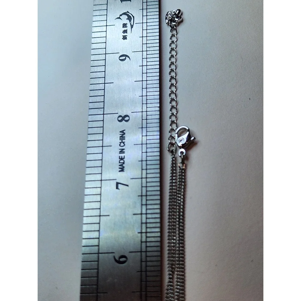 Swarovski Crystal Teardrop Pendant Necklace Silver tone‎ Chain Signed